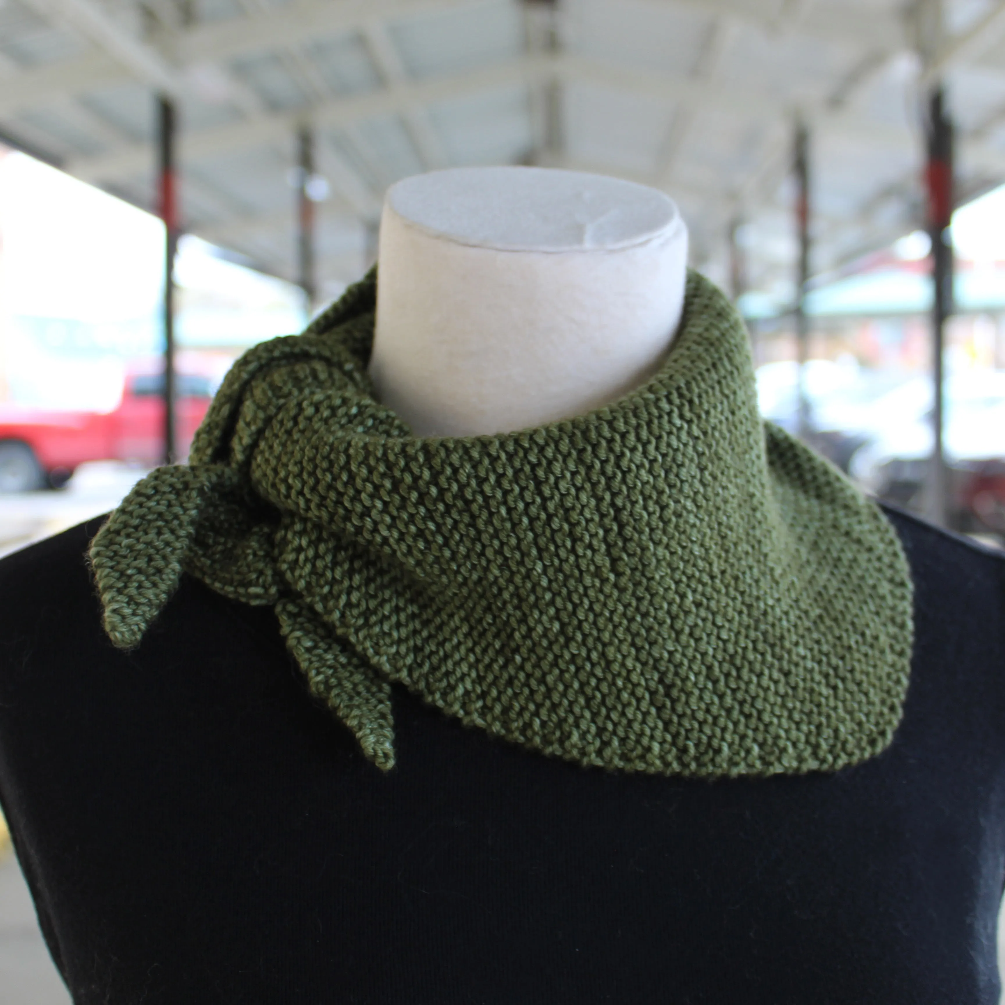 Scout Kerchief Kit, Studio Misha & Puff Merino Wool Worsted